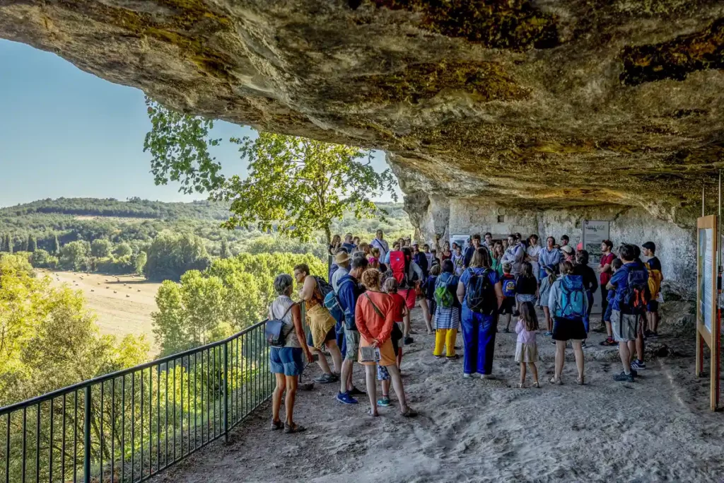 visite de la roque saint christophe