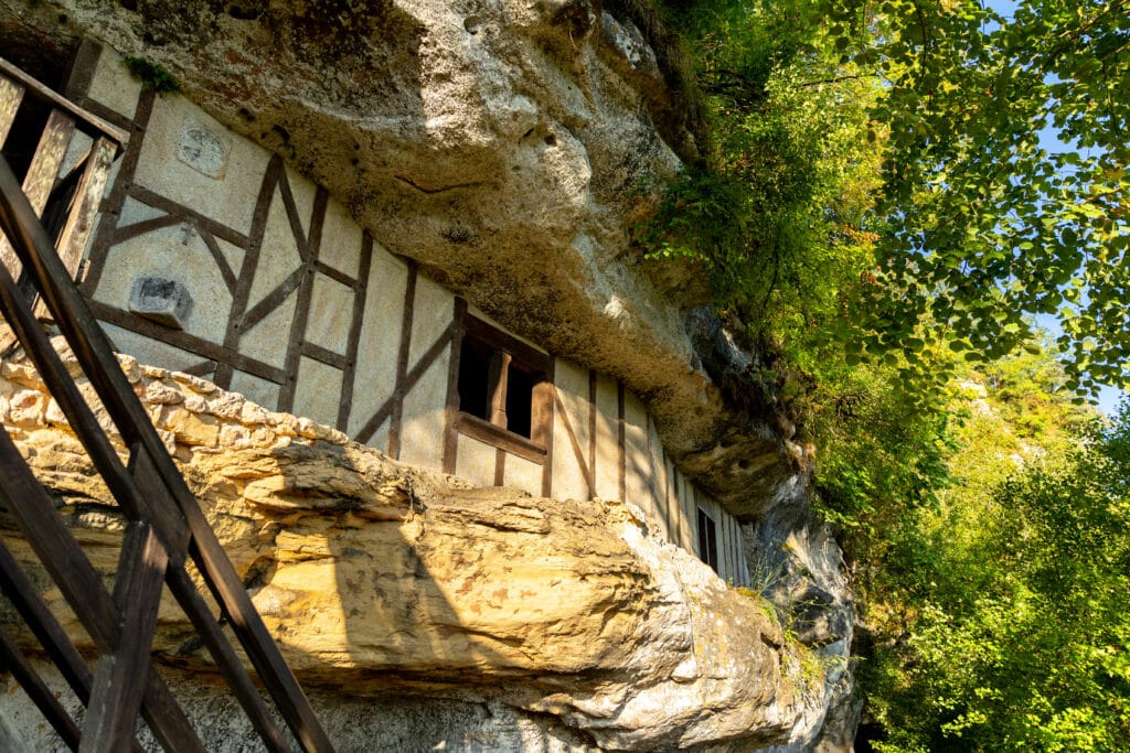 Maison troglodytique à la Roque Saint-Christophe